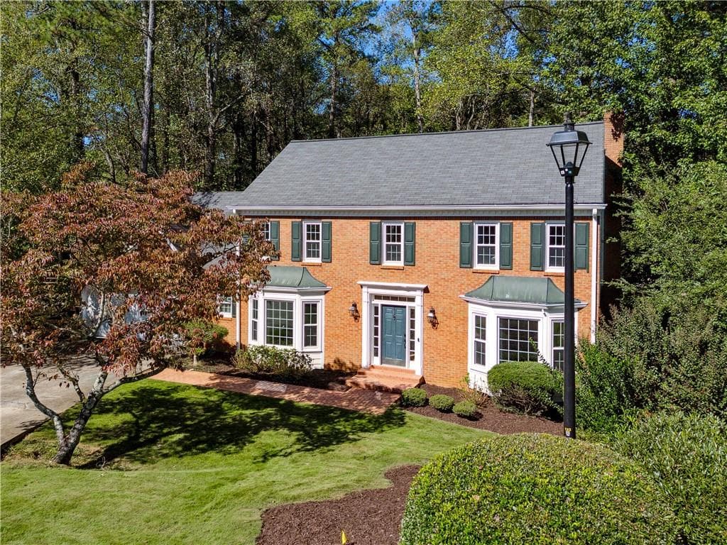4 bedroom, 4 bathroom, 2,546 sq ft single family residence sold at 515 Dogleg Court, Roswell, GA 30076