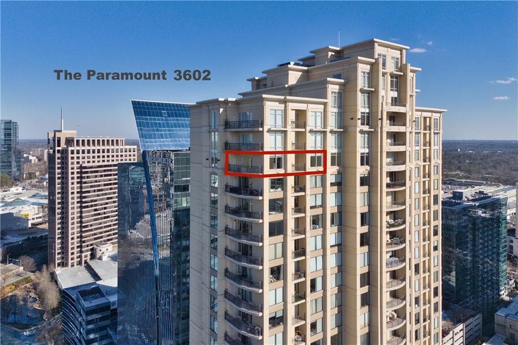 2 bedroom, 2 bathroom condominium sold at 3445 Stratford Road 3602, Atlanta, GA 30326