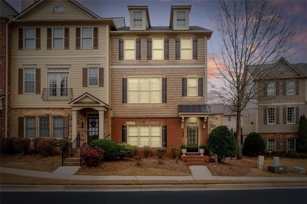 3 bedroom, 4 bathroom townhouse sold at 3869 FELTON HILL Road, Smyrna, GA 30082