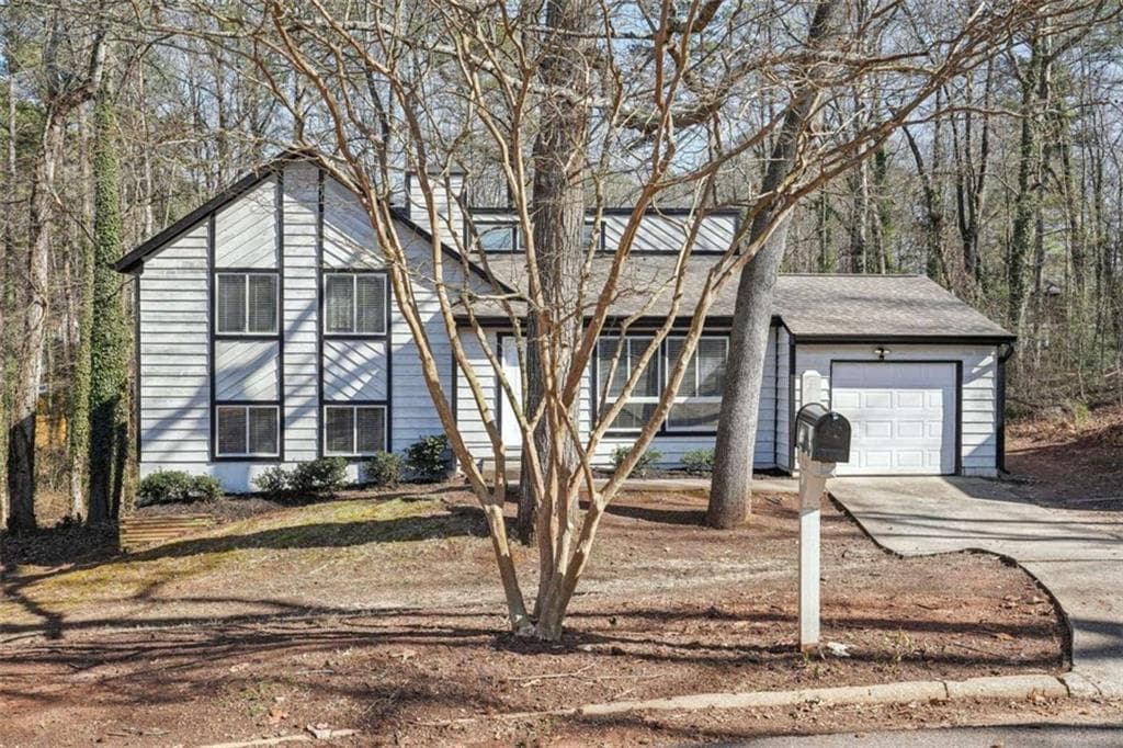 4 bedroom, 2 bathroom single family residence sold at 5303 Martins Crossing Road, Stone Mountain, GA 30088
