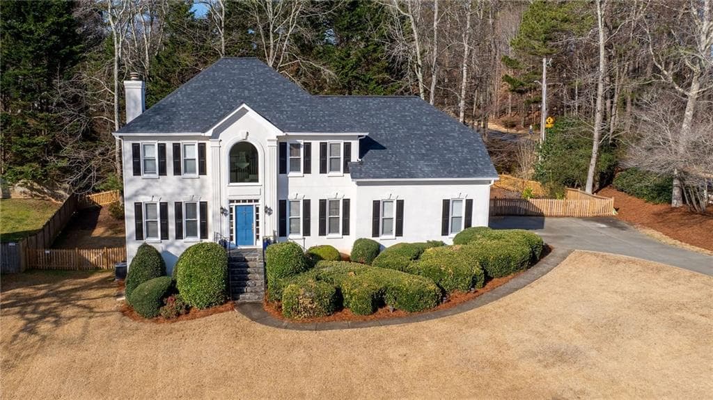 4 bedroom, 4 bathroom, 4,522 sq ft single family residence sold at 4550 Wenden Lane, Marietta, GA 30062