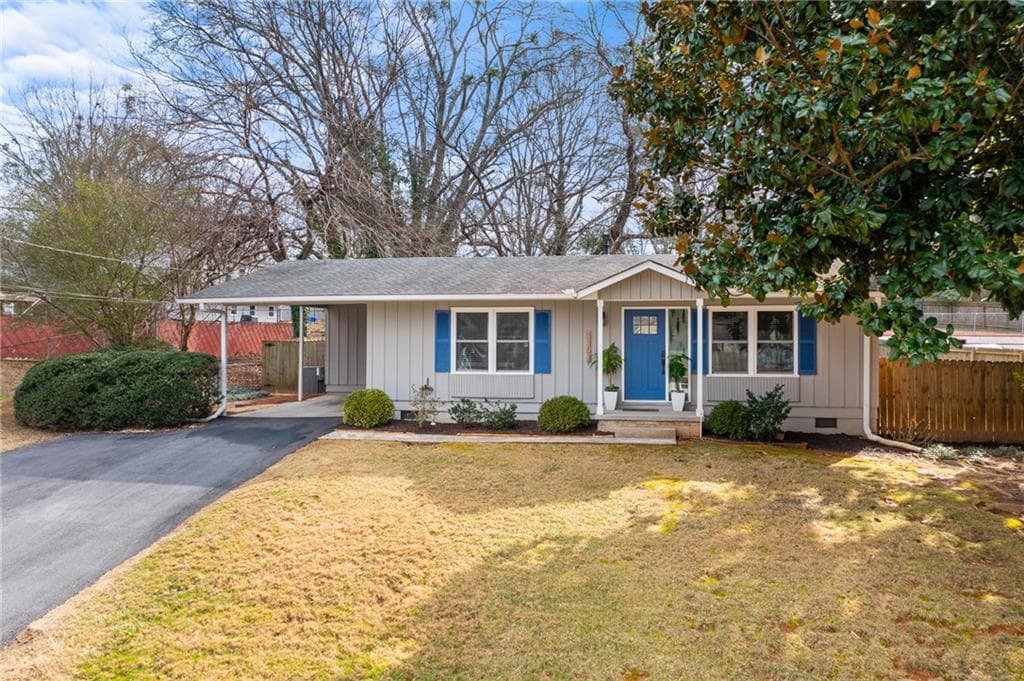 3 bedroom, 2 bathroom single family residence sold at 3351 Creatwood Trail, Smyrna, GA 30080