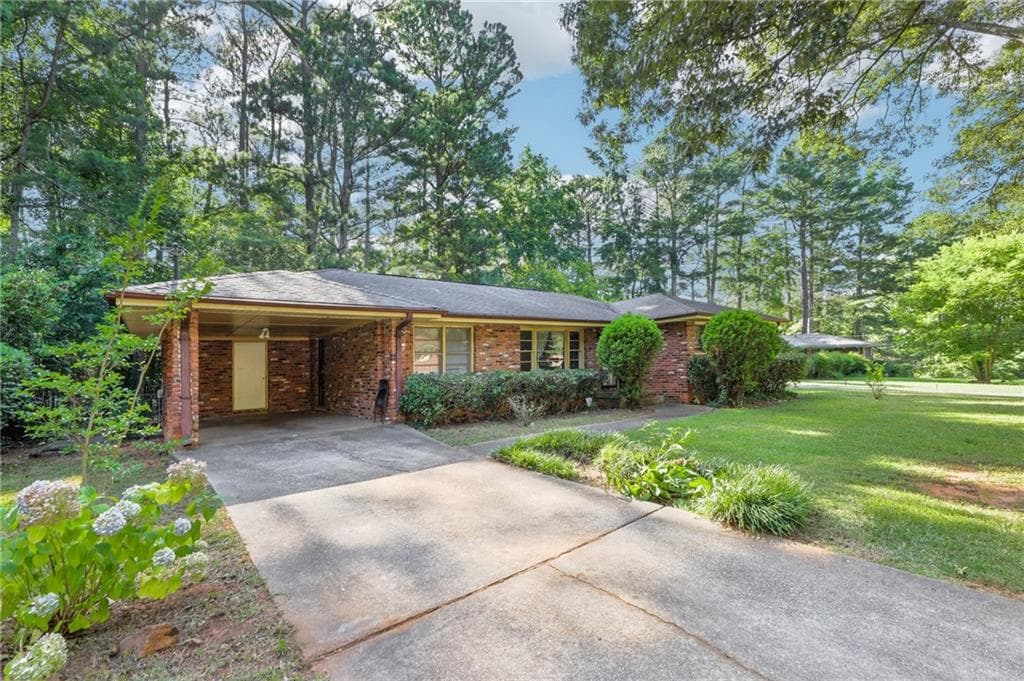 3 bedroom, 2 bathroom, 1,481 sq ft single family residence sold at 3337 Toney Drive, Decatur, GA 30032