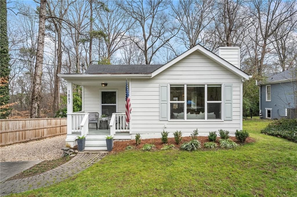 3 bedroom, 2 bathroom, 1,253 sq ft single family residence sold at 1887 Cambria Avenue, Atlanta, GA 30318