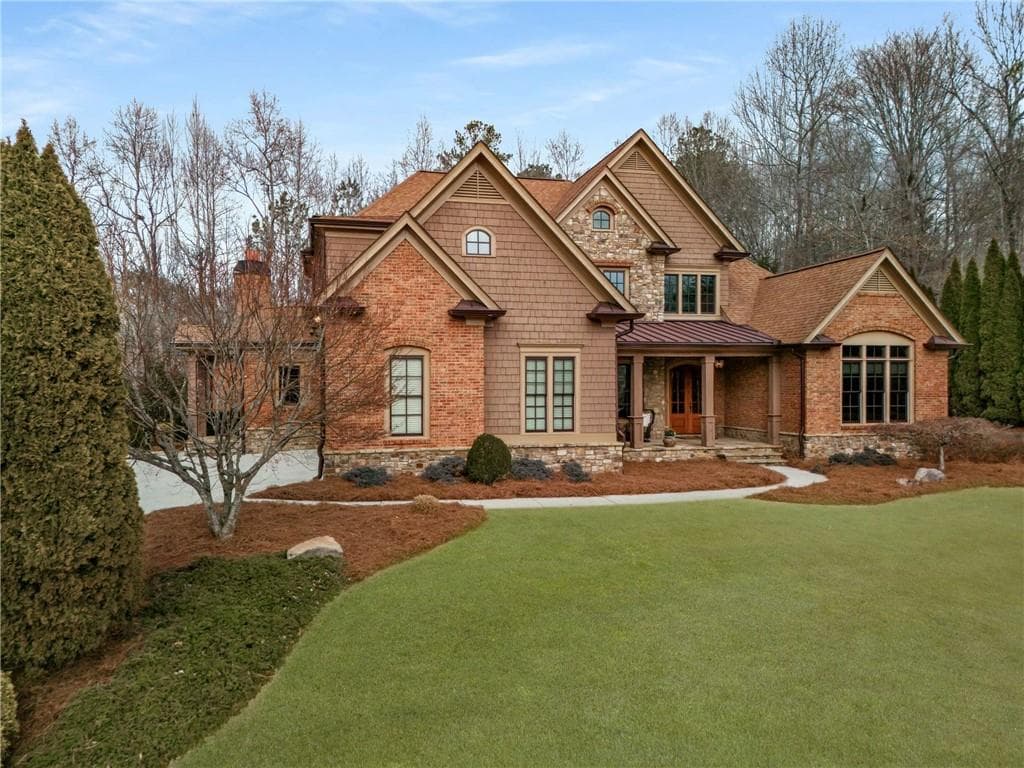 6 bedroom, 8 bathroom single family residence sold at 5497 Aviemore Court, Suwanee, GA 30024