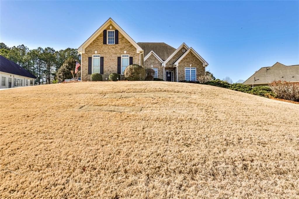 7 bedroom, 4 bathroom single family residence sold at 1137 Maple Creek Ridge, Loganville, GA 30052