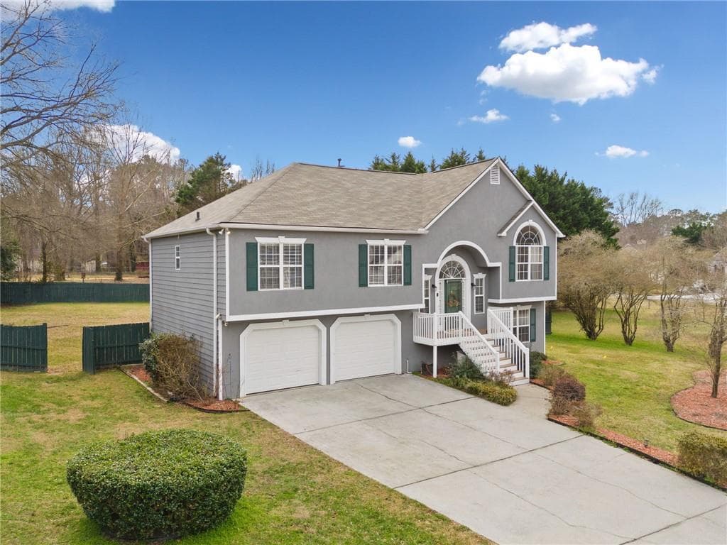 4 bedroom, 3 bathroom single family residence sold at 1379 Paddocks Way, Powder Springs, GA 30127