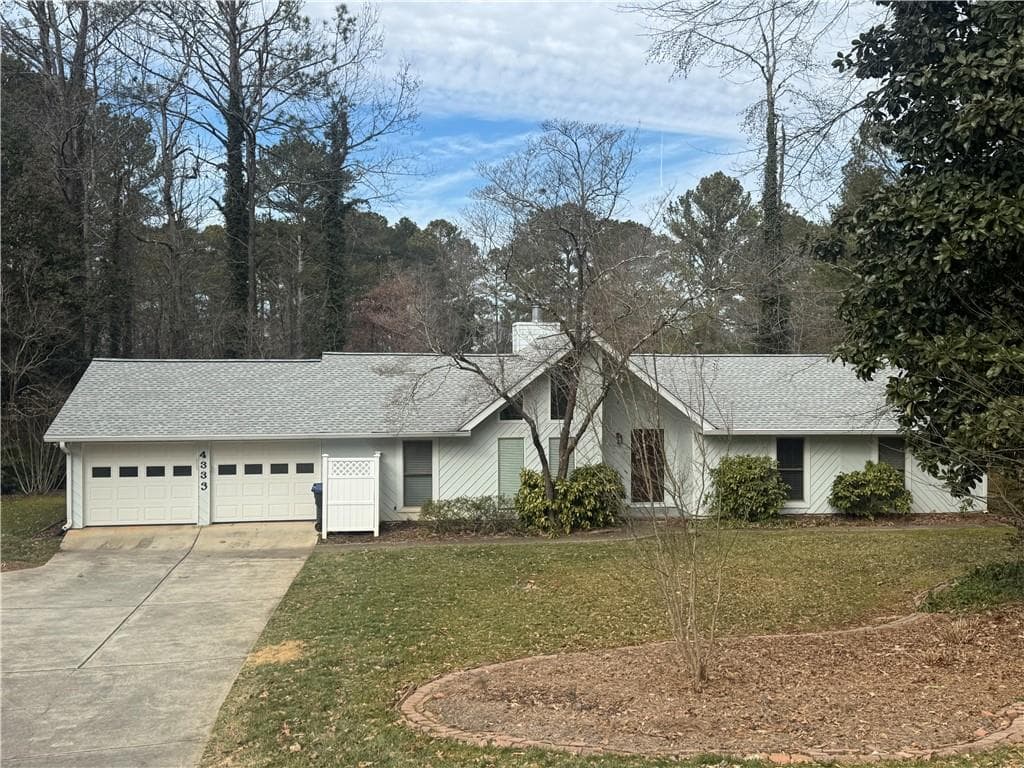 3 bedroom, 2 bathroom single family residence sold at 4333 S Landing Drive, Marietta, GA 30066