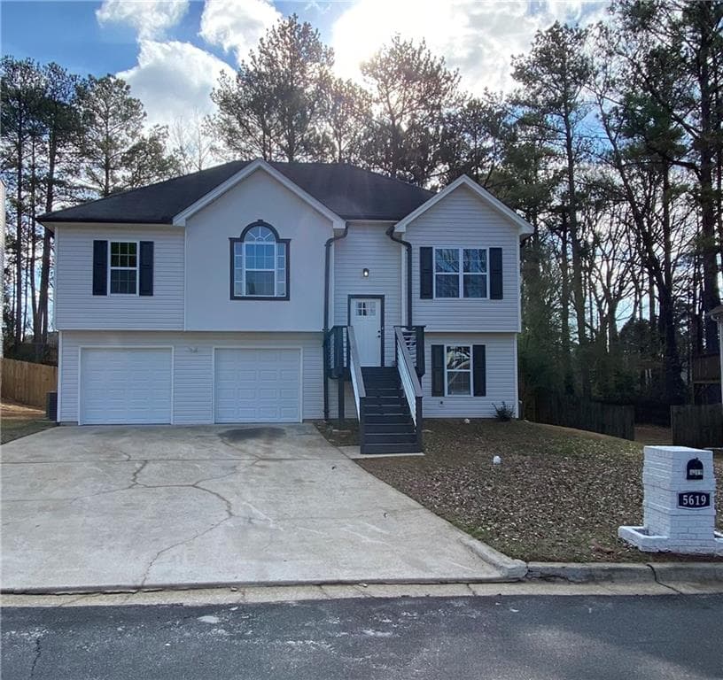 4 bedroom, 3 bathroom single family residence sold at 5619 Mayfair Crossing Drive, Lithonia, GA 30038