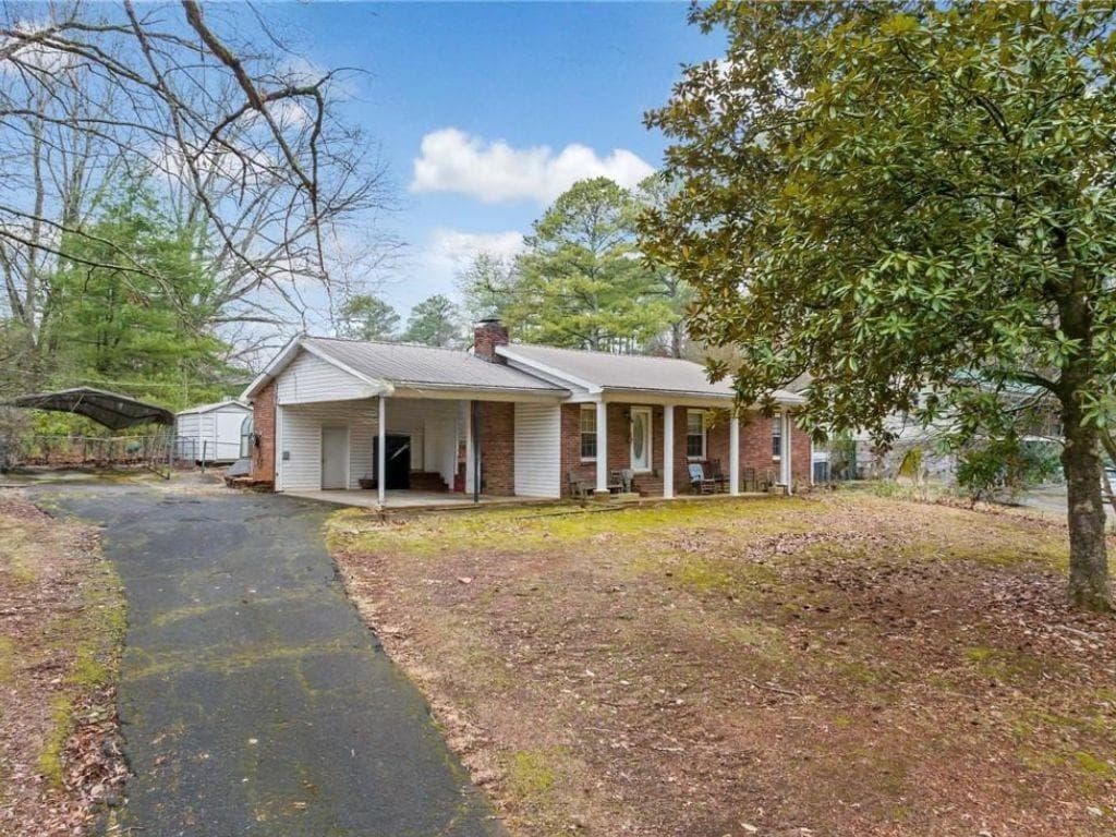 3 bedroom, 2 bathroom single family residence sold at 232 McWhorter Street, Jasper, GA 30143
