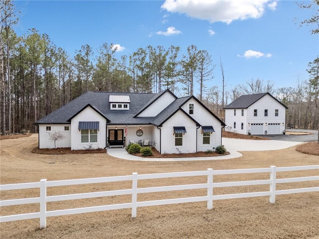 4 bedroom, 5 bathroom single family residence sold at 438 Ponderosa Trail, Dallas, GA 30132