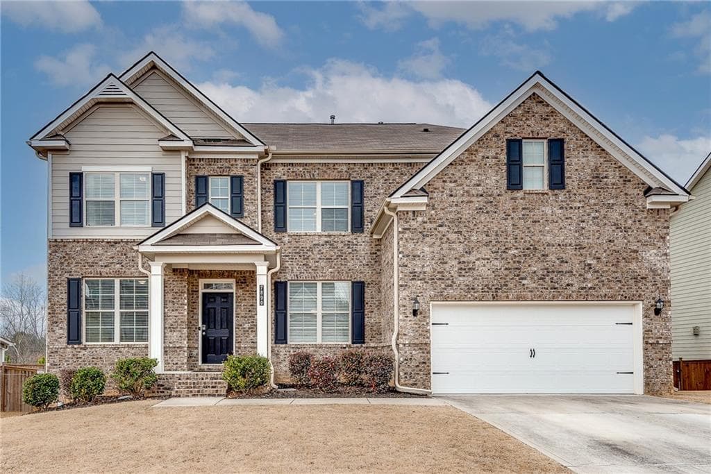 4 bedroom, 3 bathroom single family residence sold at 7890 Bristol Valley Drive, Cumming, GA 30028
