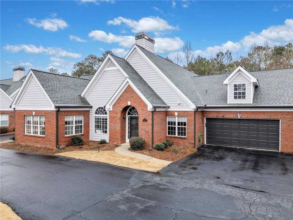 3 bedroom, 2 bathroom condominium sold at 140 Stonegate Lane, Canton, GA 30114