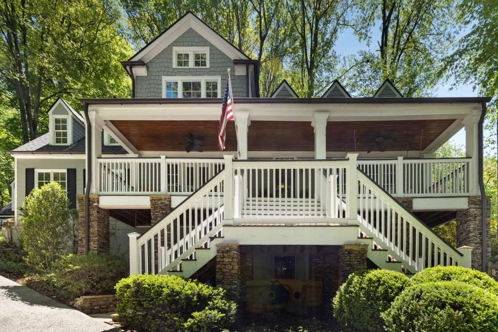 5 bedroom, 5 bathroom, 5,142 sq ft single family residence sold at 135 River Landing, Sandy Springs, GA 30350