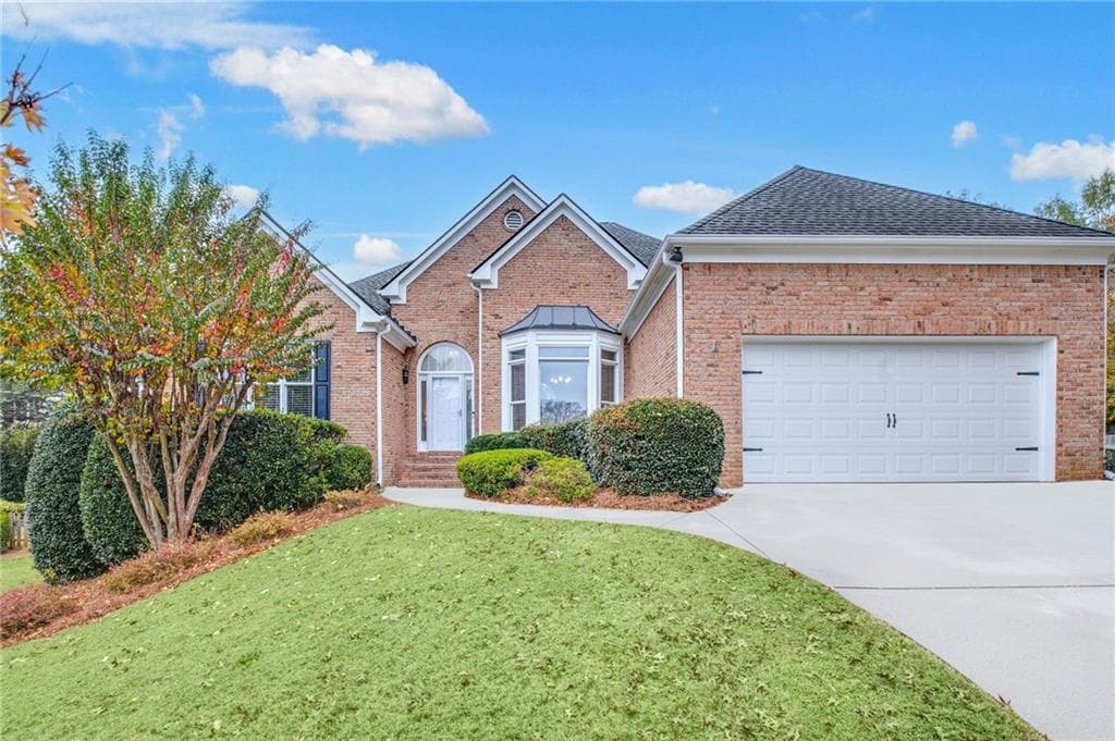 1035 Hembree Grove Drive, Roswell, GA 30076 — most recent listing photo