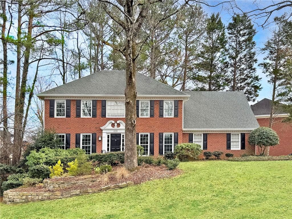 5 bedroom, 4 bathroom single family residence sold at 2055 Pearwood Path, Roswell, GA 30076