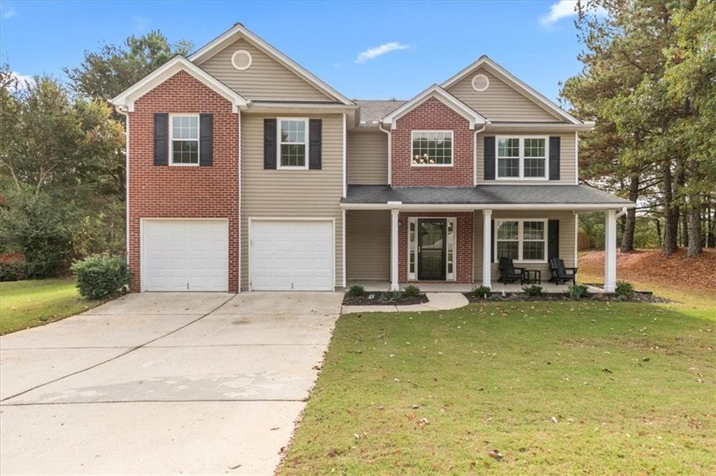 4 bedroom, 3 bathroom single family residence sold at 1925 Barnett West Court, Buford, GA 30518
