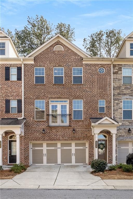 3 bedroom, 4 bathroom townhouse sold at 4214 Perimeter Park 102, Chamblee, GA 30341