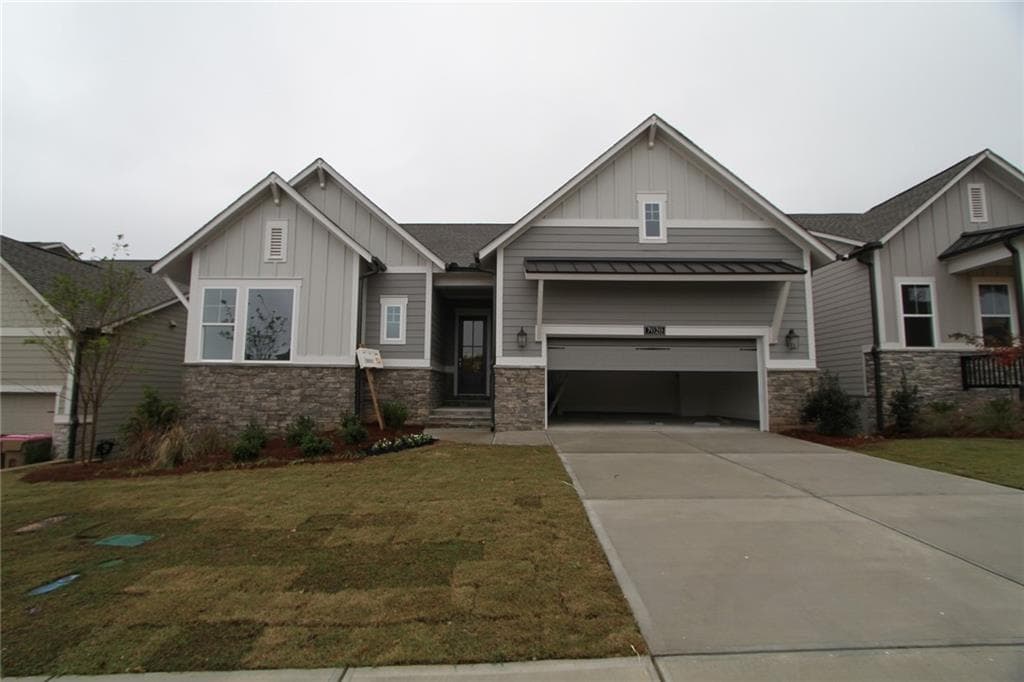 3 bedroom, 4 bathroom single family residence sold at 7020 Cottage Grove Road, Flowery Branch, GA 30542