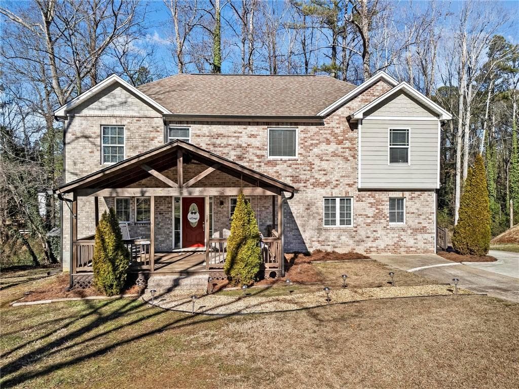 5 bedroom, 3 bathroom single family residence sold at 157 Long Drive, Marietta, GA 30060
