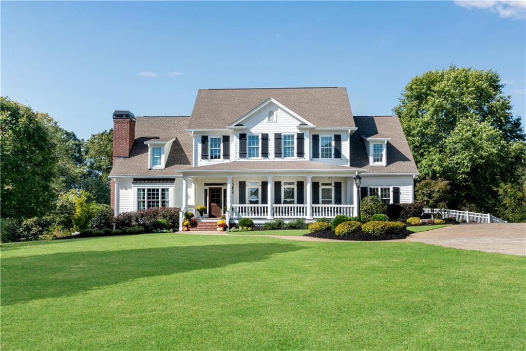 5 bedroom, 5 bathroom single family residence sold at 1525 Thomas Road, Canton, GA 30115