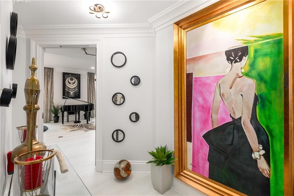 3 bedroom, 3 bathroom, 3,373 sq ft condominium sold at 750 Park Avenue 14SE, Atlanta, GA 30326