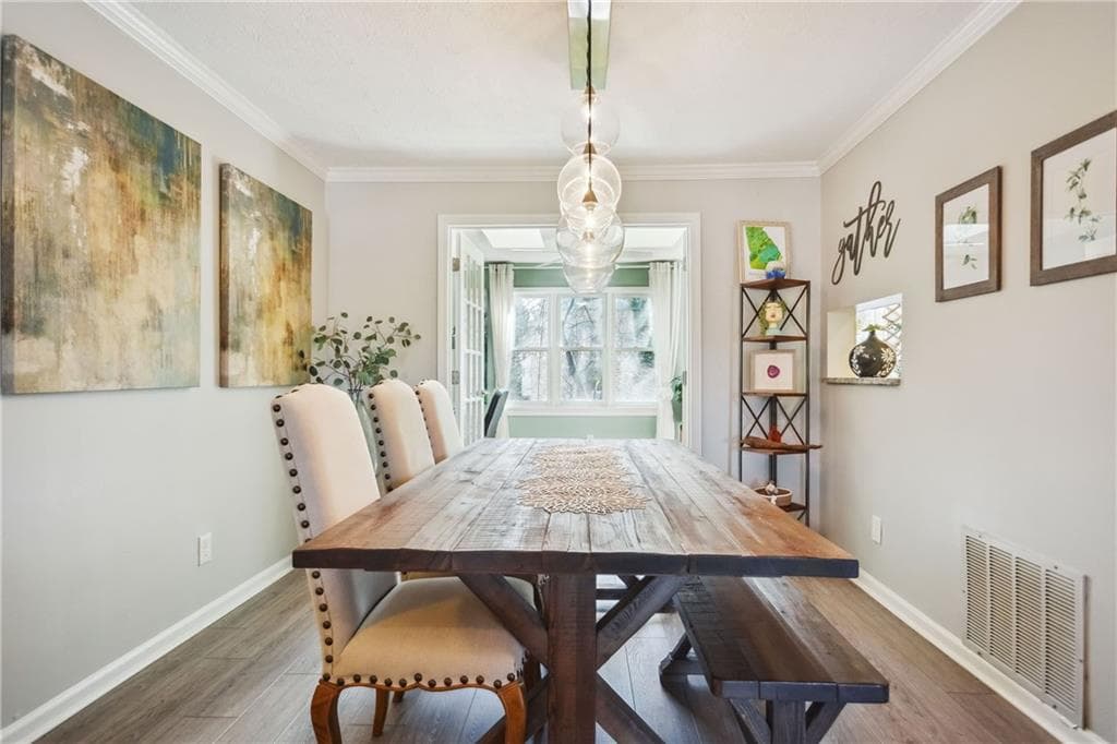 2 bedroom, 2 bathroom condominium sold at 39 Saint Claire Lane, Atlanta, GA 30324