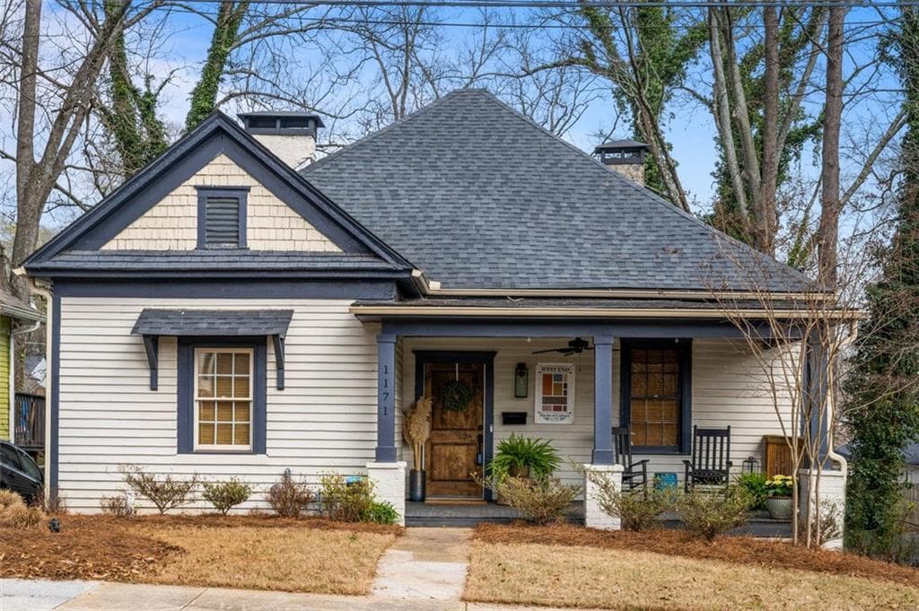 4 bedroom, 2 bathroom, 2,500 sq ft single family residence sold at 1171 EGGLESTON Street, Atlanta, GA 30310