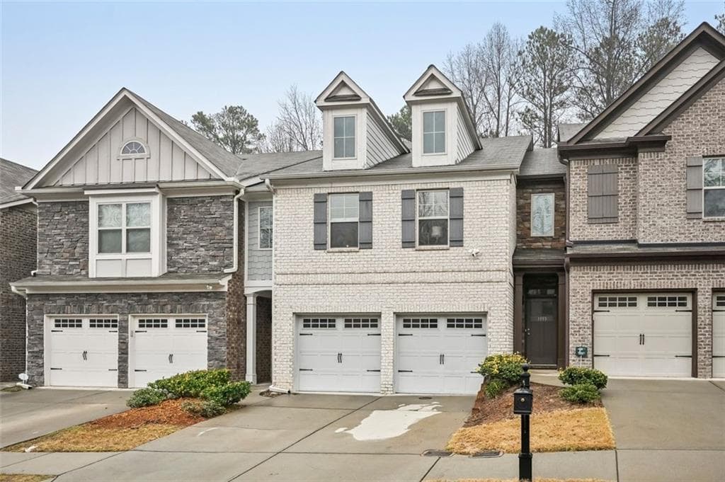3 bedroom, 3 bathroom townhouse sold at 1989 BRIGHTLEAF Way 143, Marietta, GA 30060