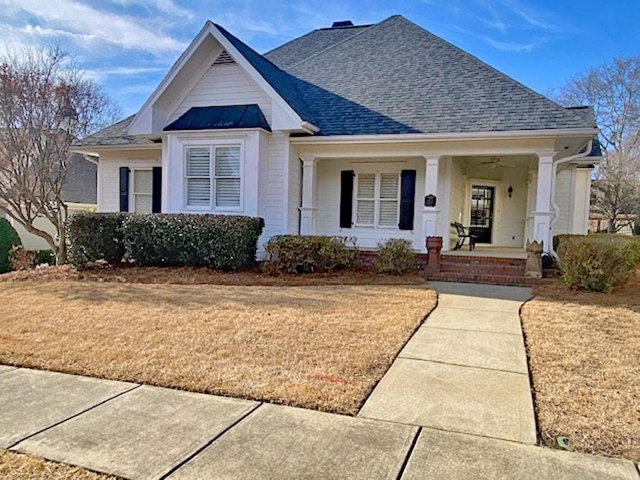 3 bedroom, 2 bathroom single family residence sold at 2635 Muskogee Lane, Braselton, GA 30517
