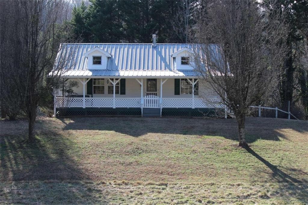 3 bedroom, 2 bathroom single family residence sold at 3082 Simpson Park Road, Gainesville, GA 30506