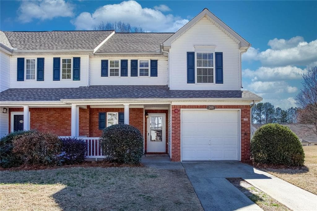 2 bedroom, 3 bathroom townhouse sold at 269 Cottonwood Creek Circle, Canton, GA 30114