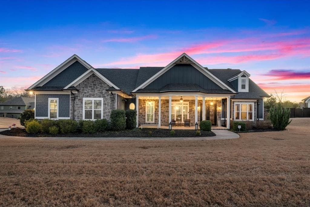 4 bedroom, 4 bathroom single family residence sold at 5 Carter Lane, Cartersville, GA 30120