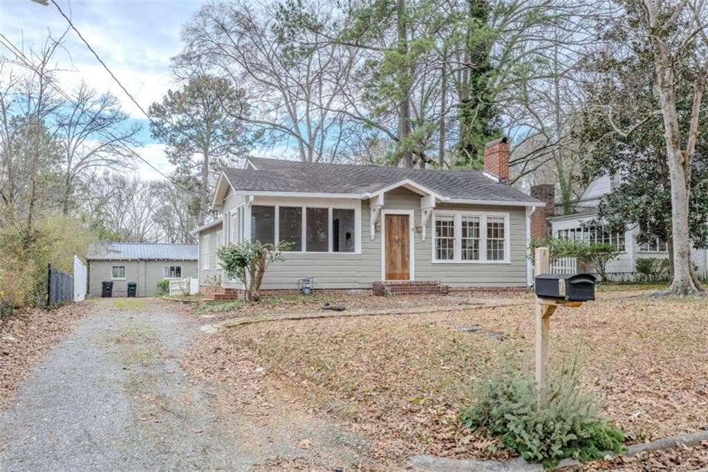 3 bedroom, 2 bathroom single family residence sold at 9 Oakwood Street, Rome, GA 30165