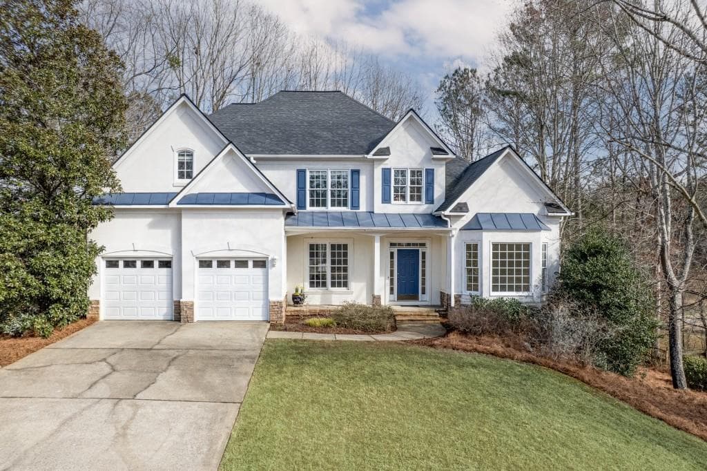 6 bedroom, 5 bathroom single family residence sold at 6455 Rutherford Place, Suwanee, GA 30024