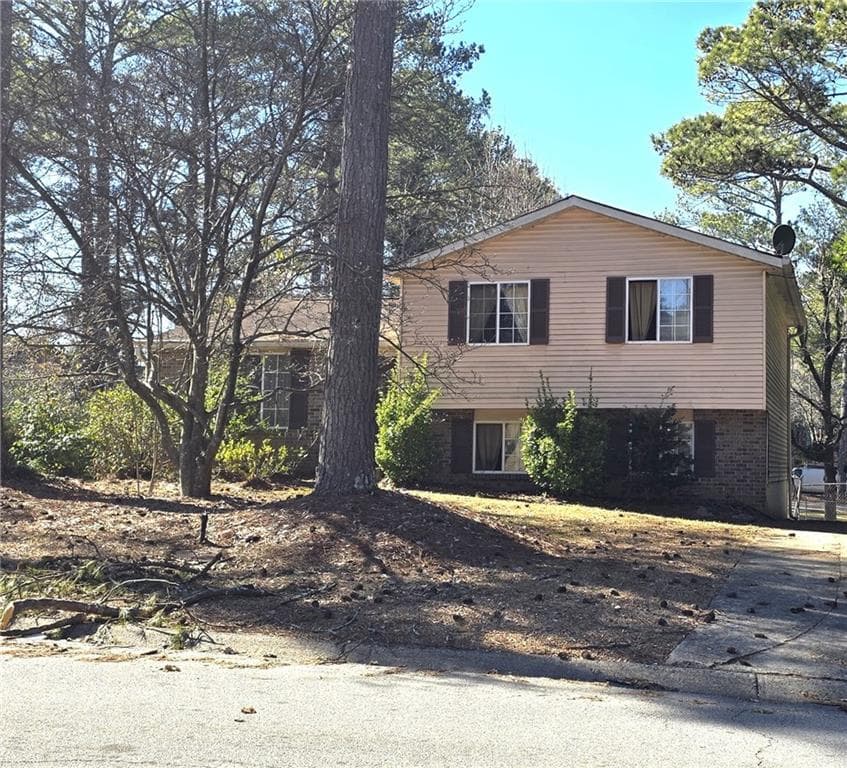 3 bedroom, 2 bathroom, 1,347 sq ft single family residence sold at 1355 Tucker Woods Drive, Norcross, GA 30093