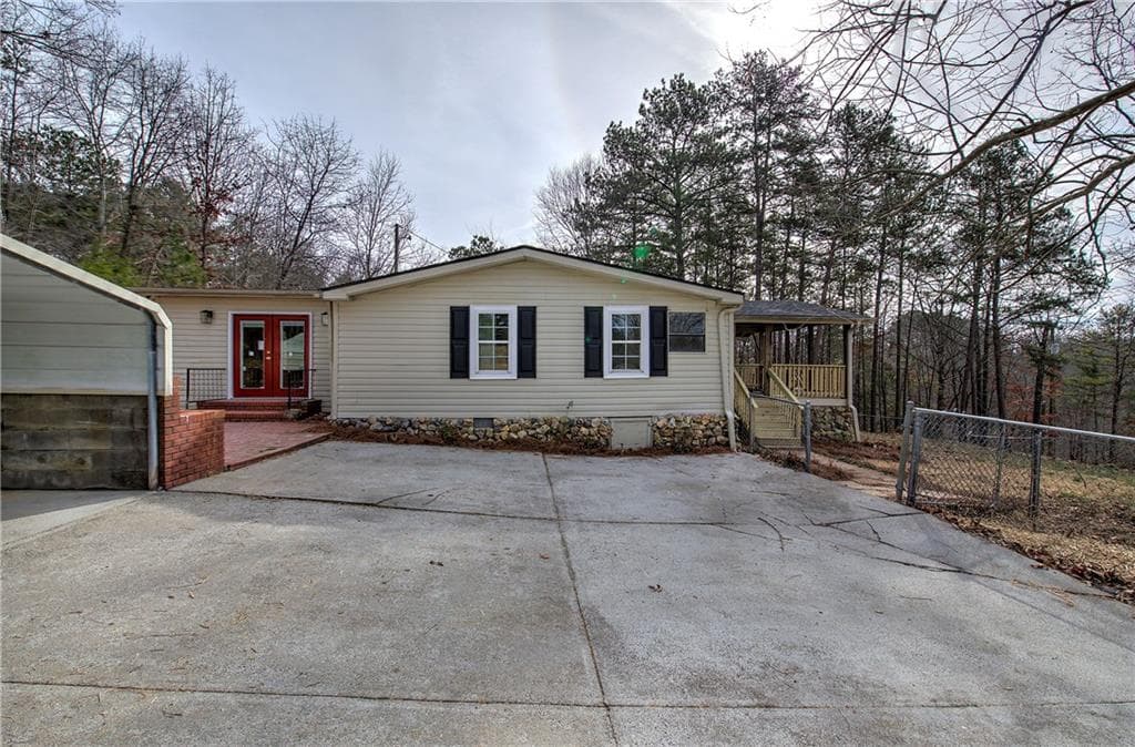 3 bedroom, 2 bathroom single family residence sold at 20 Sutton Trail, Cartersville, GA 30121