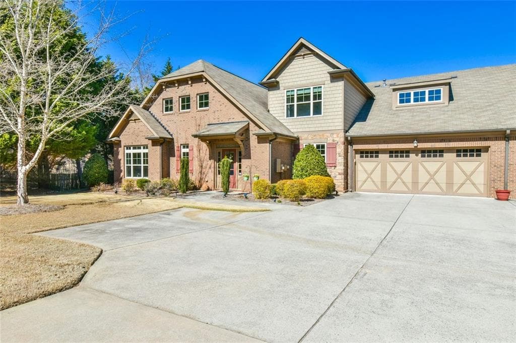 2817 MIDDLECREEK Way 1703, Cumming, GA 30041 — most recent listing photo