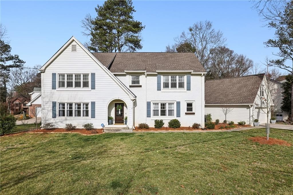 5 bedroom, 4 bathroom, 3,453 sq ft single family residence sold at 6785 Hunters Trace Circle, Atlanta, GA 30328