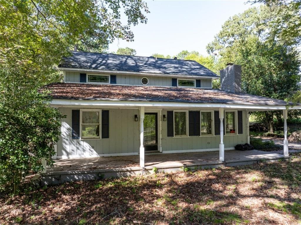 5 bedroom, 4 bathroom single family residence sold at 724 SE Cowan Road, Conyers, GA 30094