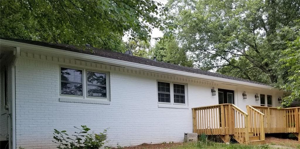 3 bedroom, 2 bathroom single family residence sold at 2399 Woodland Drive, Kennesaw, GA 30152