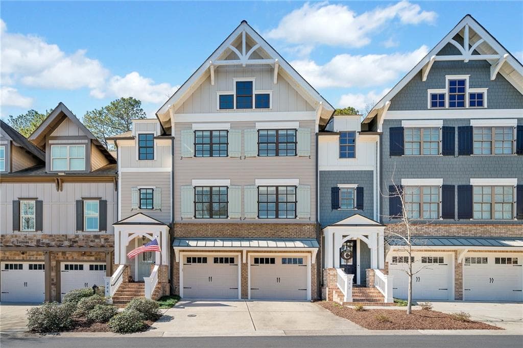 4 bedroom, 4 bathroom townhouse sold at 244 Trecastle Square, Canton, GA 30114
