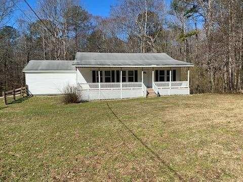 3 bedroom, 2 bathroom single family residence sold at 4965 Cochran Mill Road, Chattahoochee Hills, GA 30213