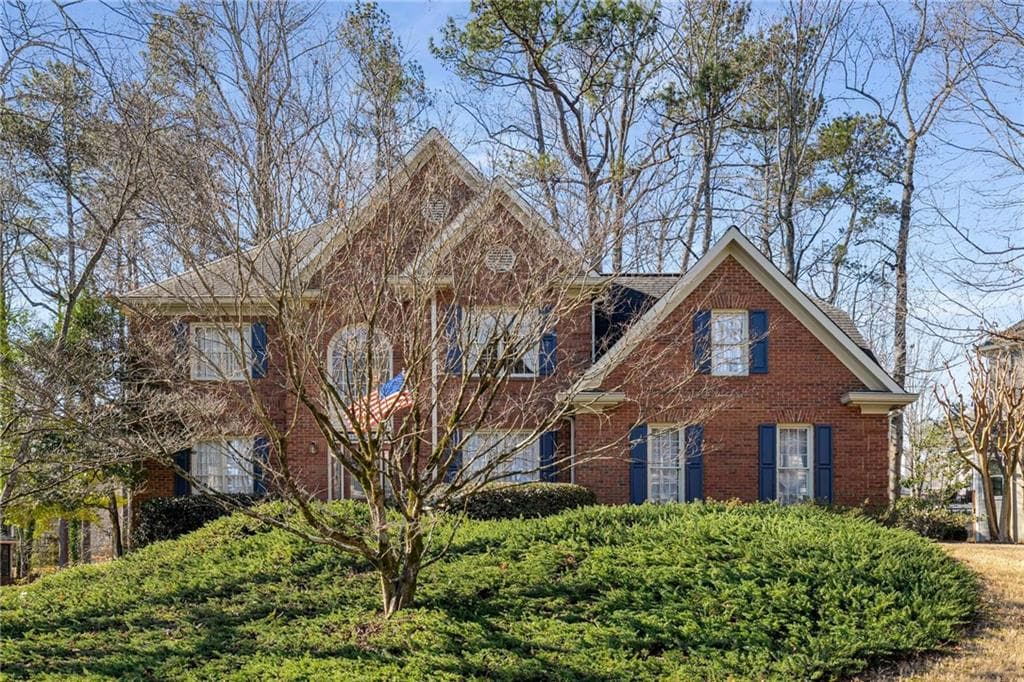 4 bedroom, 3 bathroom single family residence sold at 2212 Austin Lake Drive, Smyrna, GA 30082