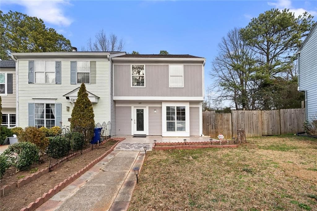 2 bedroom, 3 bathroom townhouse sold at 3177 Shadow Walk Lane, Tucker, GA 30084