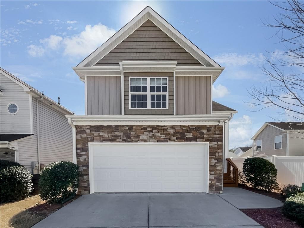 3 bedroom, 3 bathroom single family residence sold at 28 Chalet Crossing, Dallas, GA 30132