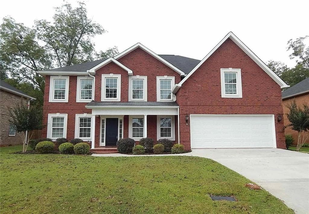 5 bedroom, 3 bathroom single family residence sold at 112 Cheshire Drive, Warner Robins, GA 31088