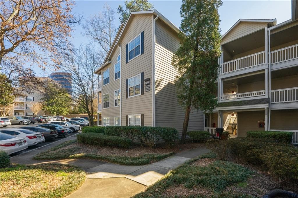 1250 Parkwood Circle 2114, Atlanta, GA 30339 — most recent listing photo