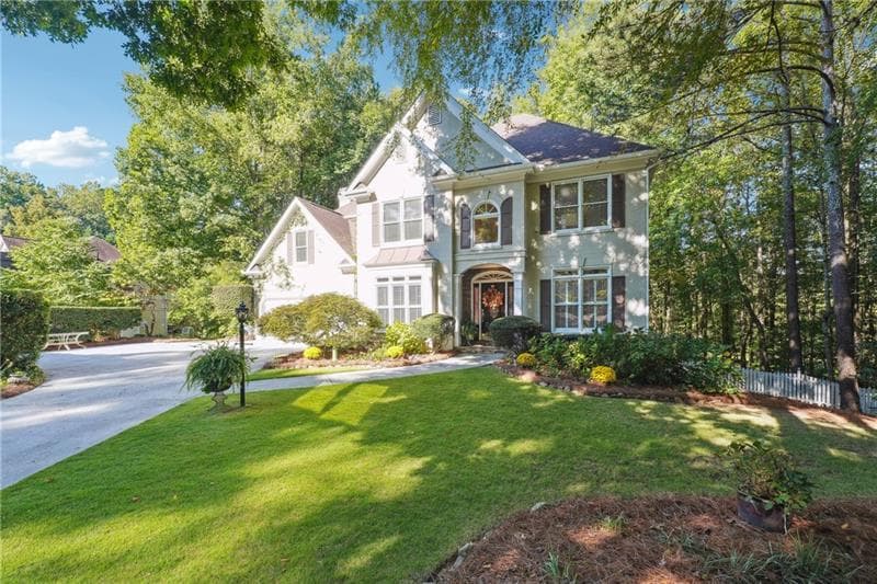 4 bedroom, 5 bathroom single family residence sold at 1678 Valor Ridge Drive, Kennesaw, GA 30152