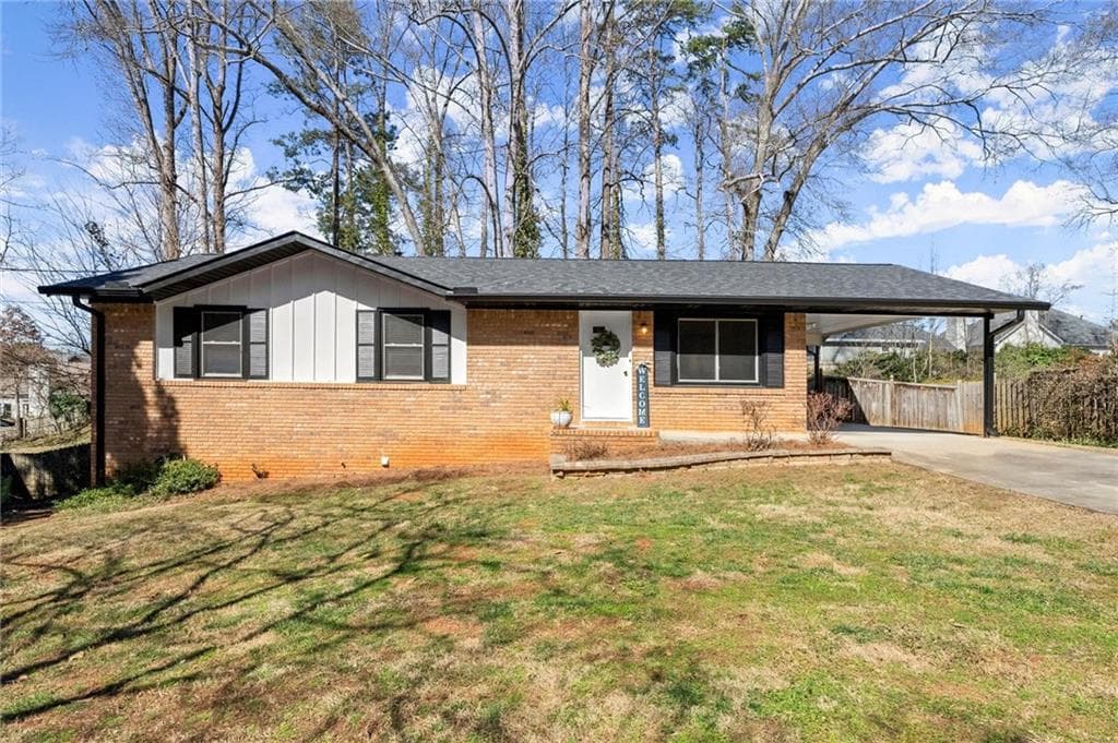 3 bedroom, 2 bathroom single family residence sold at 405 Dan Place, Smyrna, GA 30082